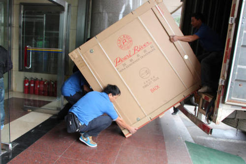 长白钢琴贵重工艺品无忧运